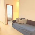 Apt Toninhas 4 Min A Pe Ate A Praia, Piscina, Churrasqueira E Ar Condicionado