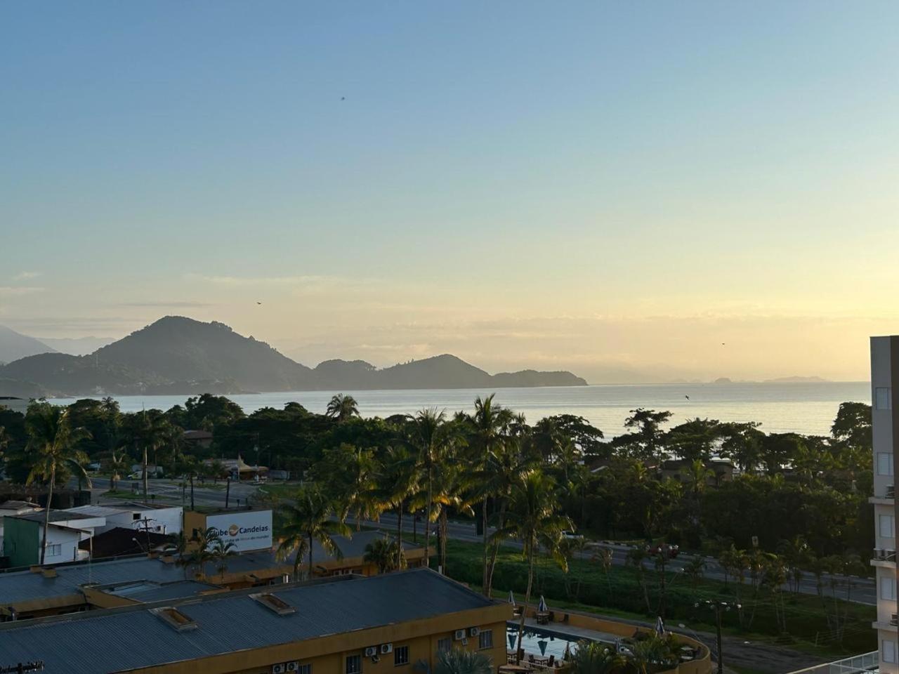 Toninhas 4 Min A Pe Ate A Praia, Piscina, Churrasqueira E Ar Condicionado Apartamento Ubatuba